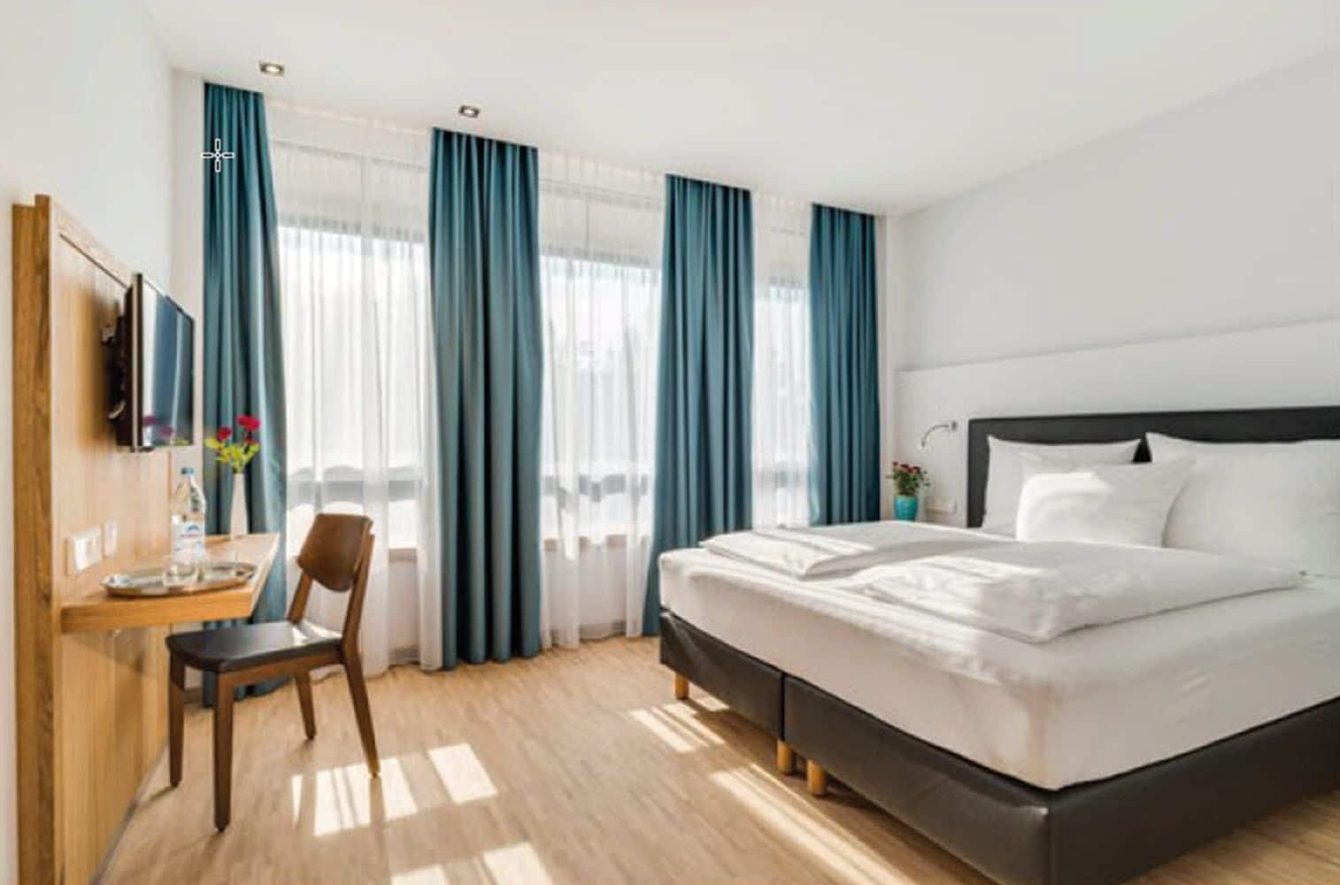 Hotel-Etage Apfelrot Erding Bagian luar foto