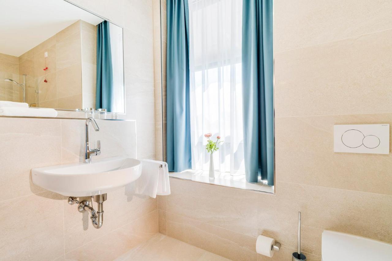 Hotel-Etage Apfelrot Erding Bagian luar foto