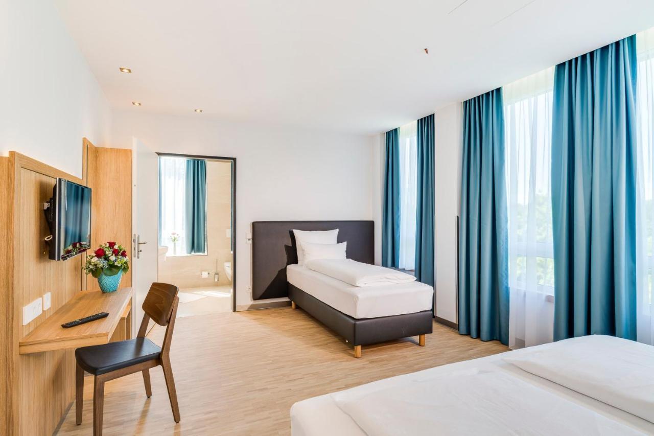Hotel-Etage Apfelrot Erding Bagian luar foto